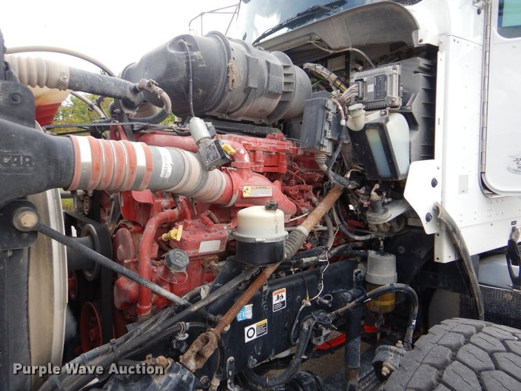 image for item DI0394 2014 Kenworth T800  vacuum truck