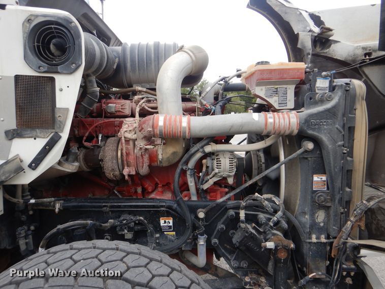 image for item DI0394 2014 Kenworth T800  vacuum truck