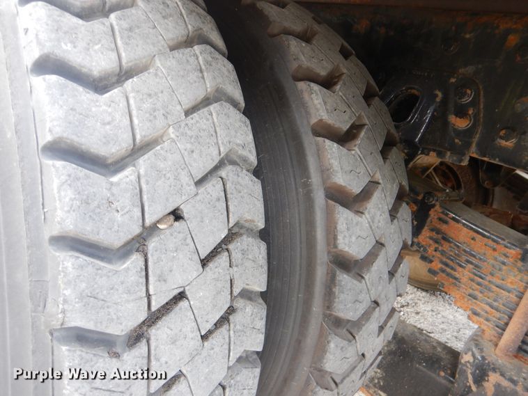 image for item DI0394 2014 Kenworth T800  vacuum truck