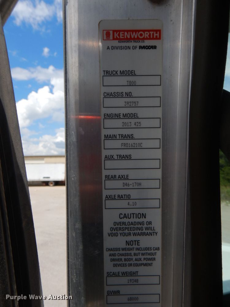 image for item DI0394 2014 Kenworth T800  vacuum truck