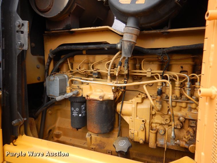 image for item DI0435 2003 John Deere 850C Series II  dozer