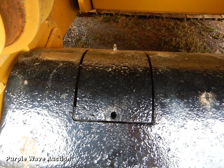 image for item DI0435 2003 John Deere 850C Series II  dozer