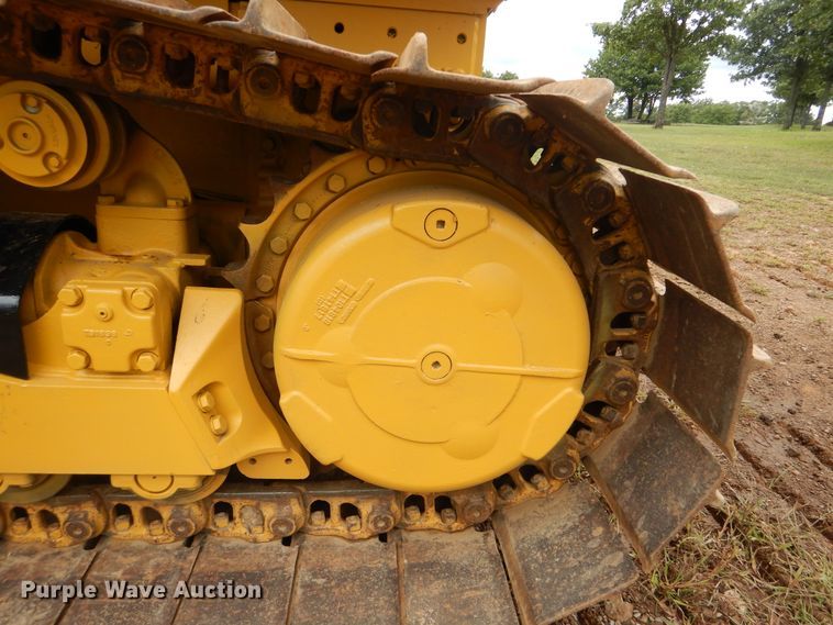 image for item DI0435 2003 John Deere 850C Series II  dozer