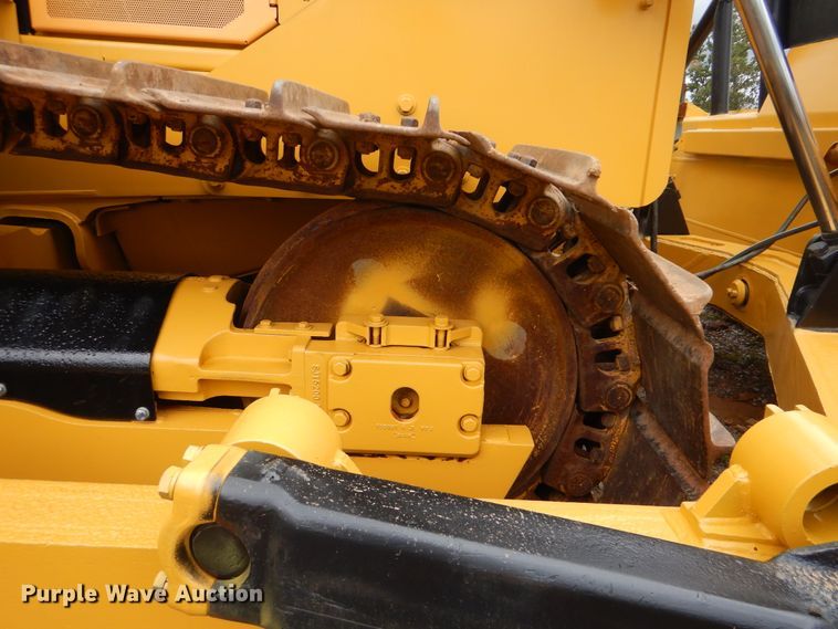 image for item DI0435 2003 John Deere 850C Series II  dozer