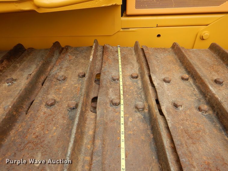 image for item DI0435 2003 John Deere 850C Series II  dozer