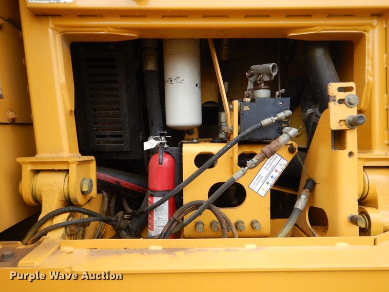 image for item DI0435 2003 John Deere 850C Series II  dozer