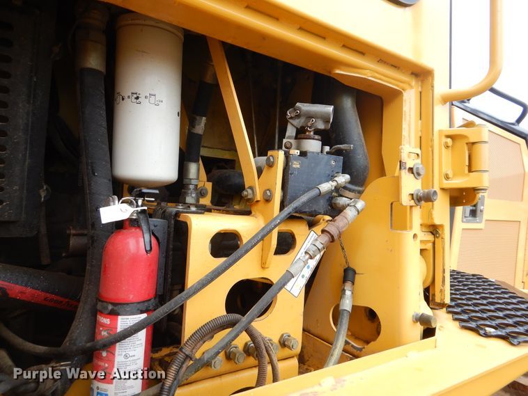 image for item DI0435 2003 John Deere 850C Series II  dozer