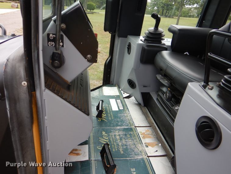 image for item DI0435 2003 John Deere 850C Series II  dozer