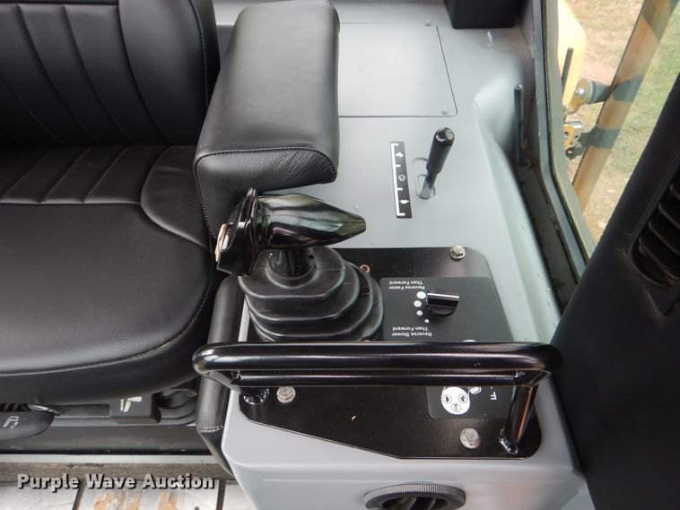 image for item DI0435 2003 John Deere 850C Series II  dozer