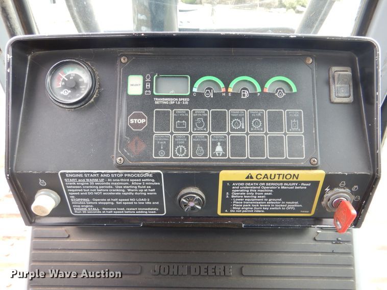 image for item DI0435 2003 John Deere 850C Series II  dozer