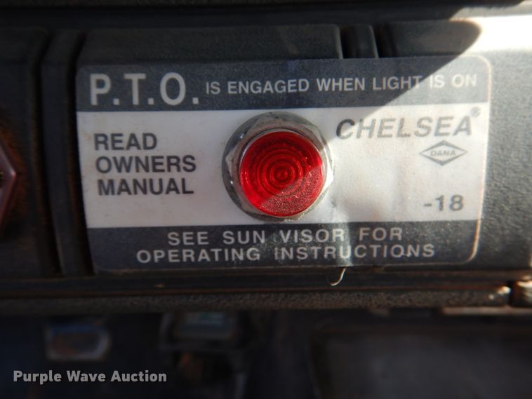 image for item DI0447 1994 GMC TopKick C5500  digger derrick truck