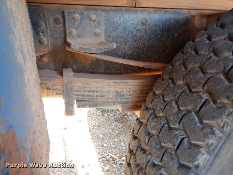 image for item DI0447 1994 GMC TopKick C5500  digger derrick truck