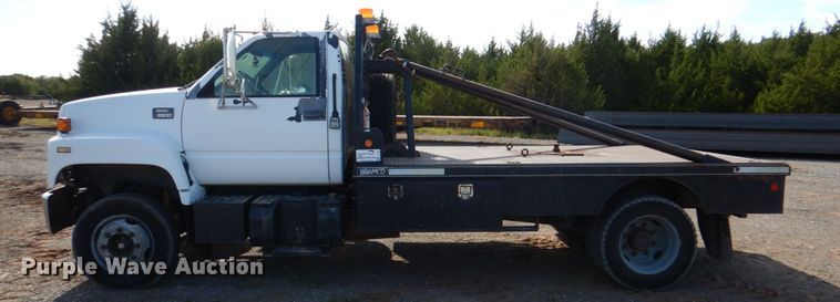 image for item DI0448 1999 GMC C6500  winch truck