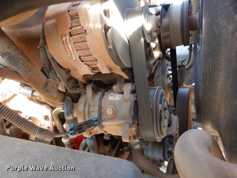 image for item DI0448 1999 GMC C6500  winch truck