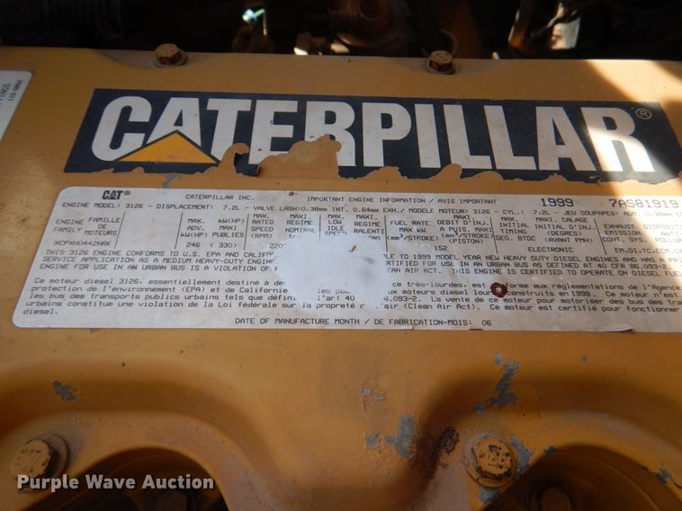 image for item DI0448 1999 GMC C6500  winch truck