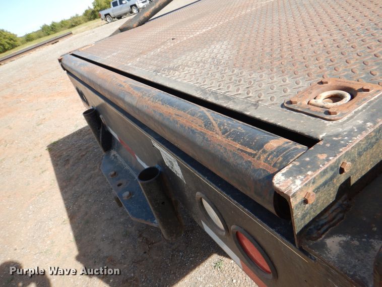 image for item DI0448 1999 GMC C6500  winch truck