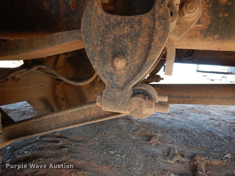 image for item DI0448 1999 GMC C6500  winch truck