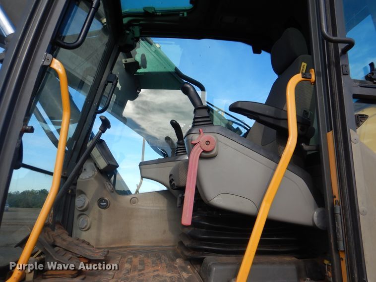 image for item DI0452 2008 Volvo EC360C L  excavator