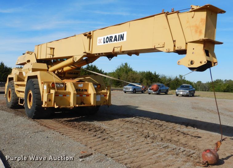 image for item DI0453 1979 Lorain LRT400  crane