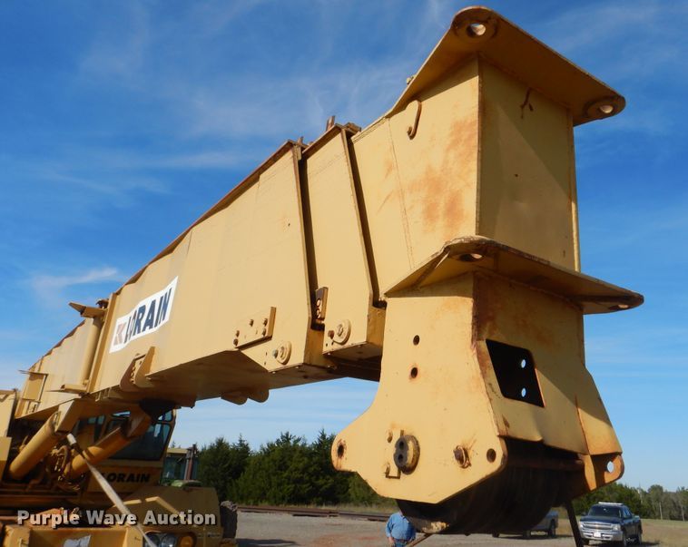 image for item DI0453 1979 Lorain LRT400  crane