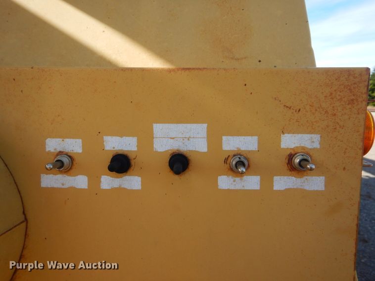 image for item DI0453 1979 Lorain LRT400  crane