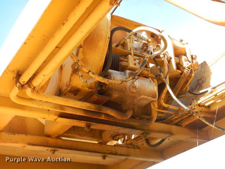 image for item DI0453 1979 Lorain LRT400  crane