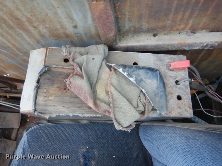 image for item DI0453 1979 Lorain LRT400  crane