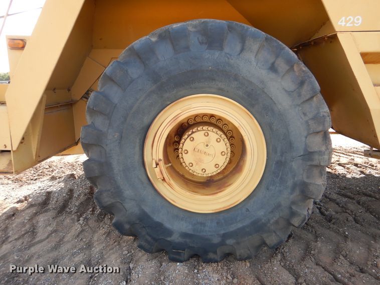 image for item DI0453 1979 Lorain LRT400  crane