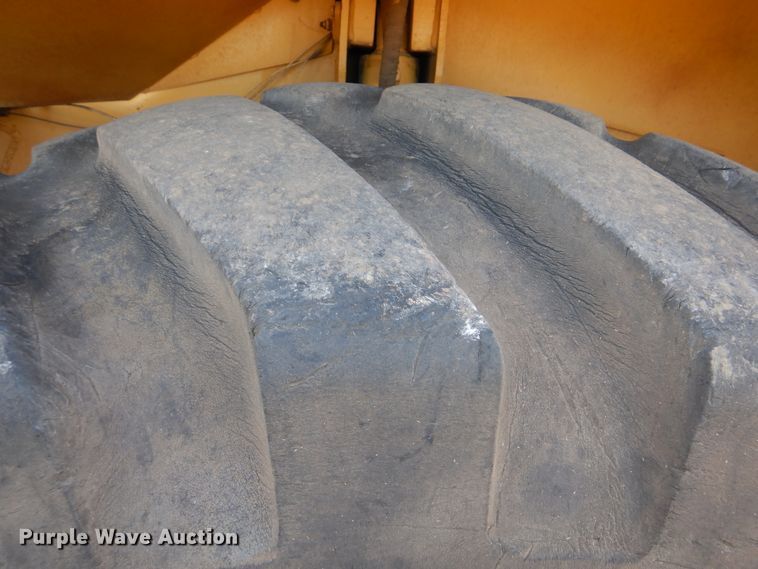 image for item DI0453 1979 Lorain LRT400  crane