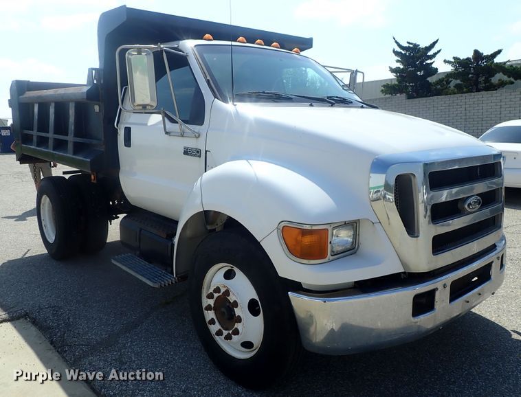 image for item DI4654 2005 Ford F650  dump truck