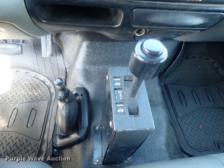 image for item DI4654 2005 Ford F650  dump truck