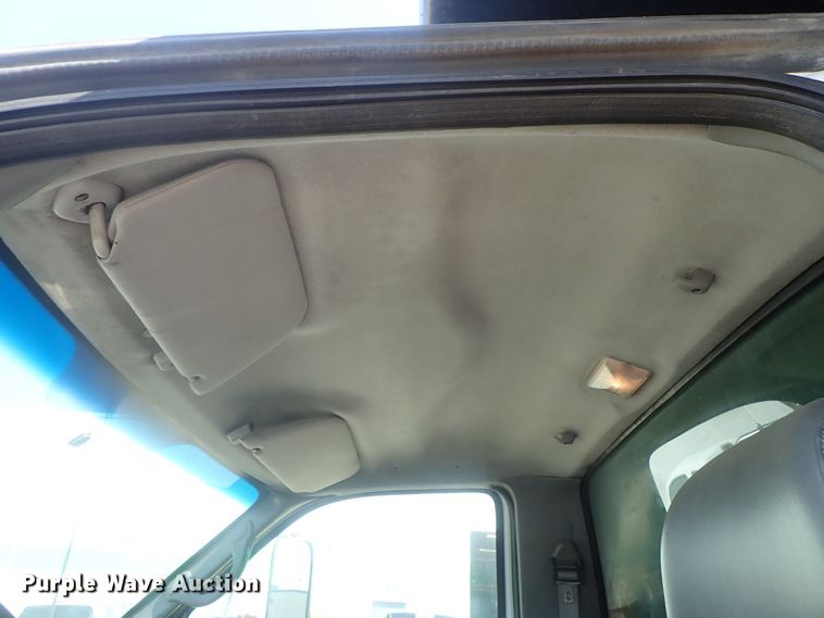 image for item DI4654 2005 Ford F650  dump truck