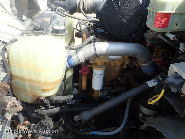 image for item DI4654 2005 Ford F650  dump truck