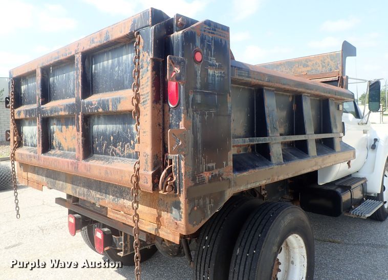 image for item DI4654 2005 Ford F650  dump truck