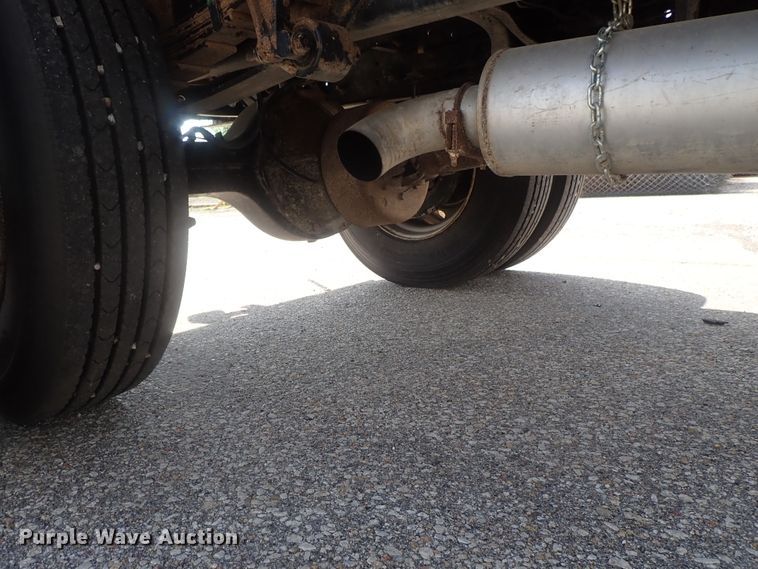 image for item DI4654 2005 Ford F650  dump truck