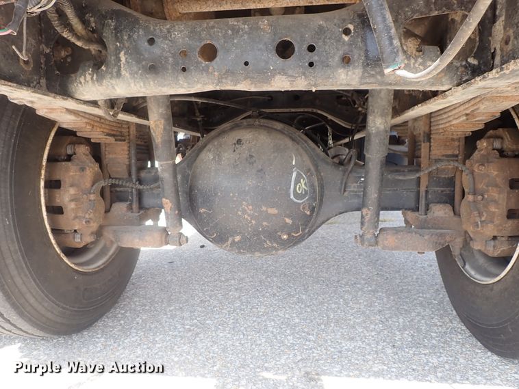 image for item DI4654 2005 Ford F650  dump truck