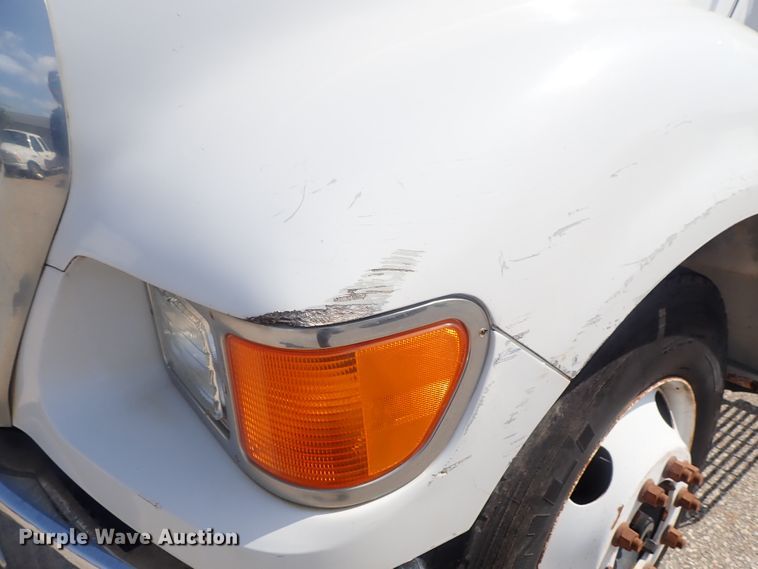 image for item DI4654 2005 Ford F650  dump truck