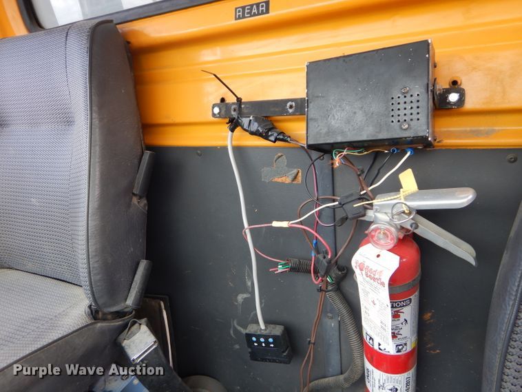 image for item DI8308 1994 Ford L8000  sewer jetter  truck