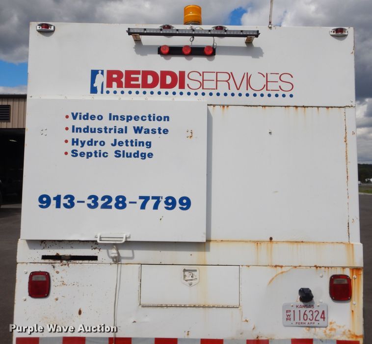 image for item DI8308 1994 Ford L8000  sewer jetter  truck