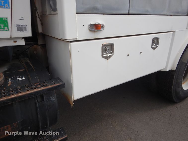 image for item DI8308 1994 Ford L8000  sewer jetter  truck