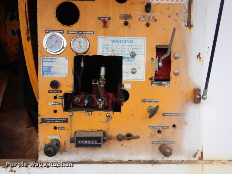 image for item DI8308 1994 Ford L8000  sewer jetter  truck