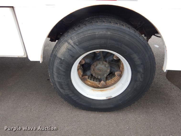 image for item DI8308 1994 Ford L8000  sewer jetter  truck