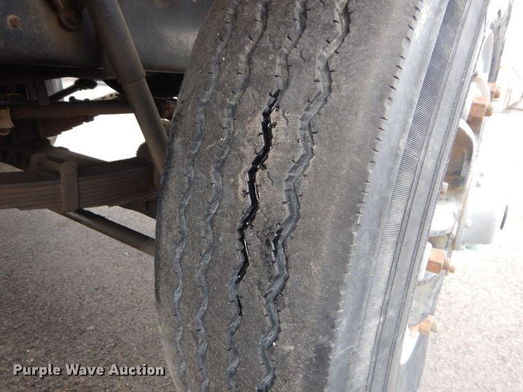 image for item DI8308 1994 Ford L8000  sewer jetter  truck