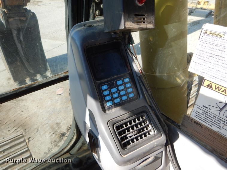 image for item DI8310 2006 Komatsu PC300LC-7  excavator