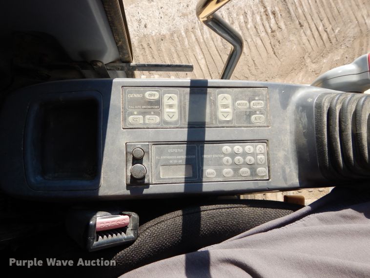 image for item DI8310 2006 Komatsu PC300LC-7  excavator