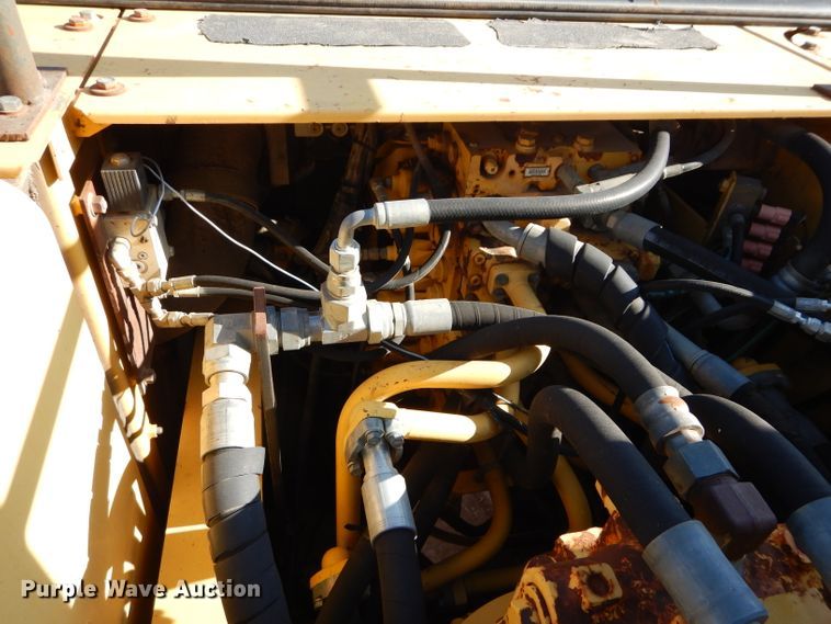 image for item DI8310 2006 Komatsu PC300LC-7  excavator