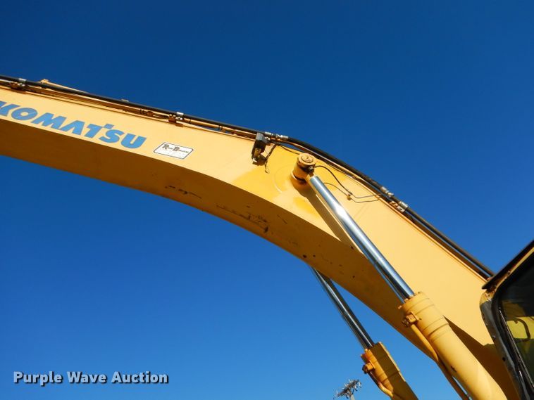 image for item DI8310 2006 Komatsu PC300LC-7  excavator