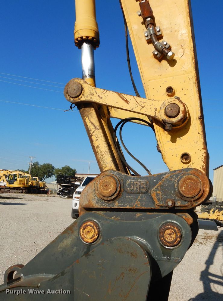 image for item DI8310 2006 Komatsu PC300LC-7  excavator