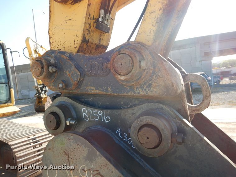 image for item DI8310 2006 Komatsu PC300LC-7  excavator