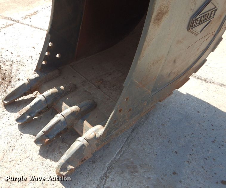 image for item DI8310 2006 Komatsu PC300LC-7  excavator